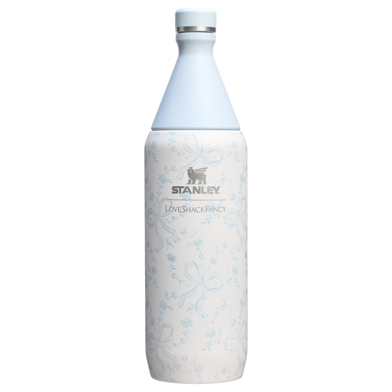 Stanley 1913 x LoveShackFancy Holiday All Day Slim Bottle | 34 OZ