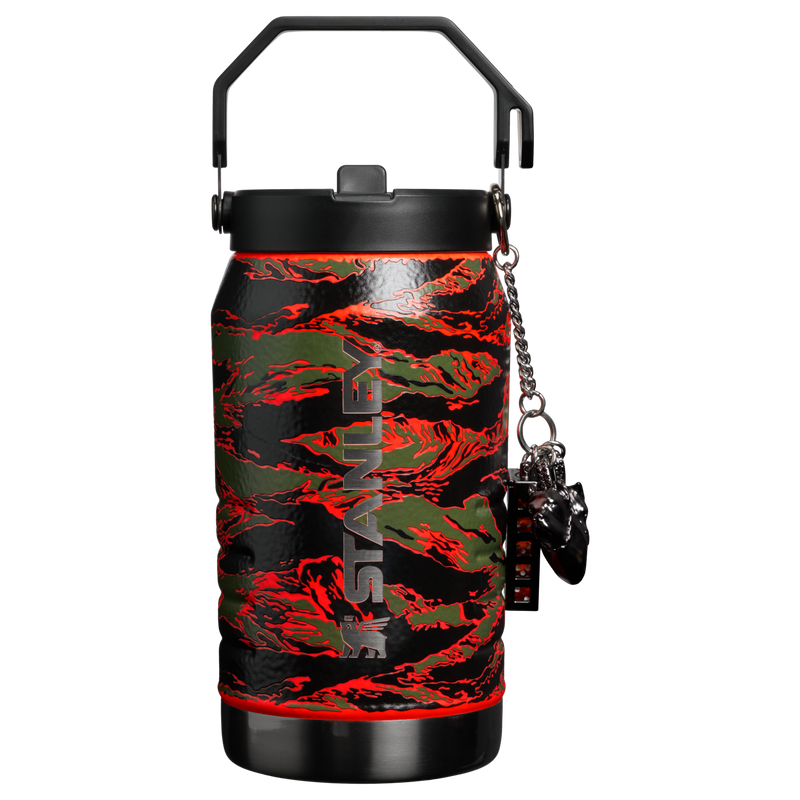 Stanley 1913 x Devin Booker IceFlow™ Flip Straw 2.0 Jug | 64 OZ